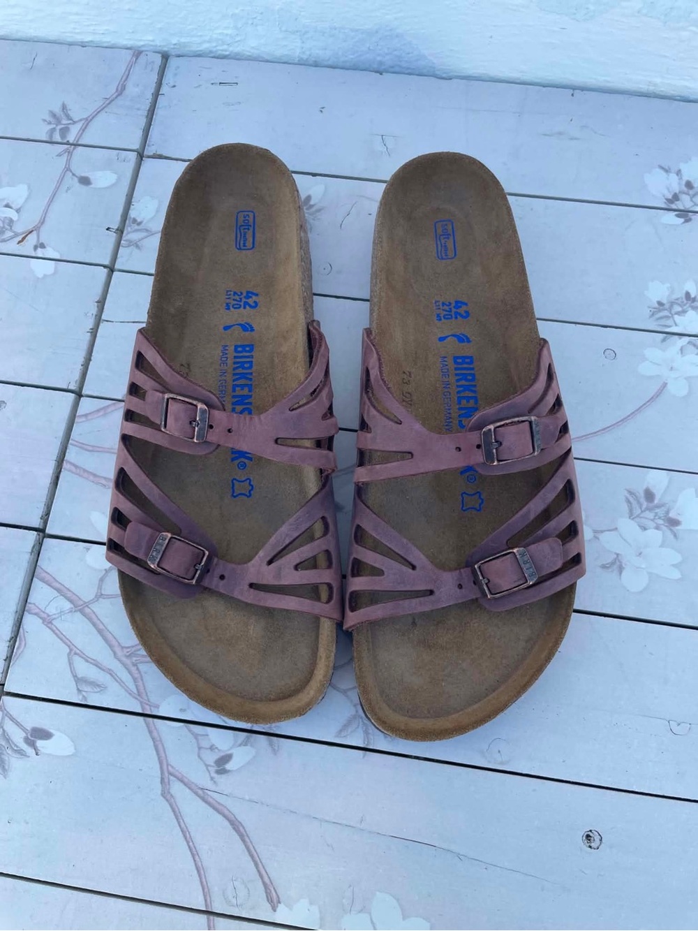 Birkenstock Women's Mauve Nubuck Strappy Two-Buckle Slide Sandals